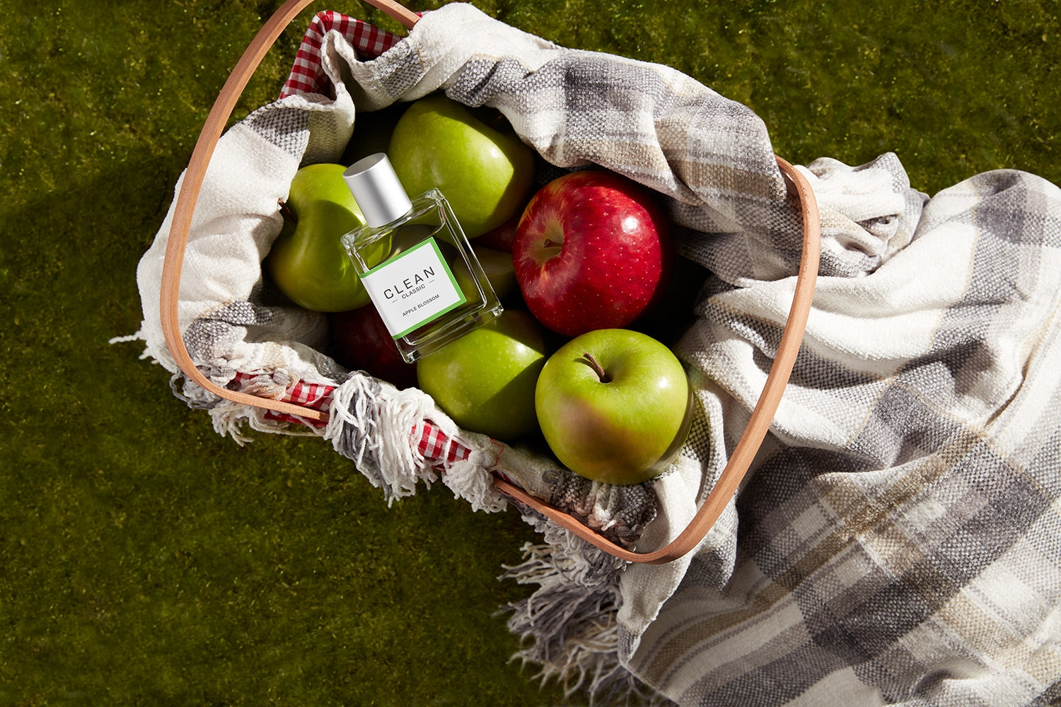 Clean Classic Apple Blossom in apple basket